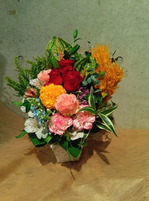 画像17439：情熱のレッドの花達は大切な方への架け橋になります