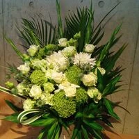 画像21205：高級感なホワイト系スタンド花2段